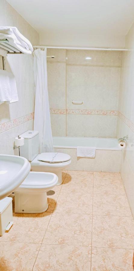 וילאביצ'יוסה Hotel Alameda מראה חיצוני תמונה