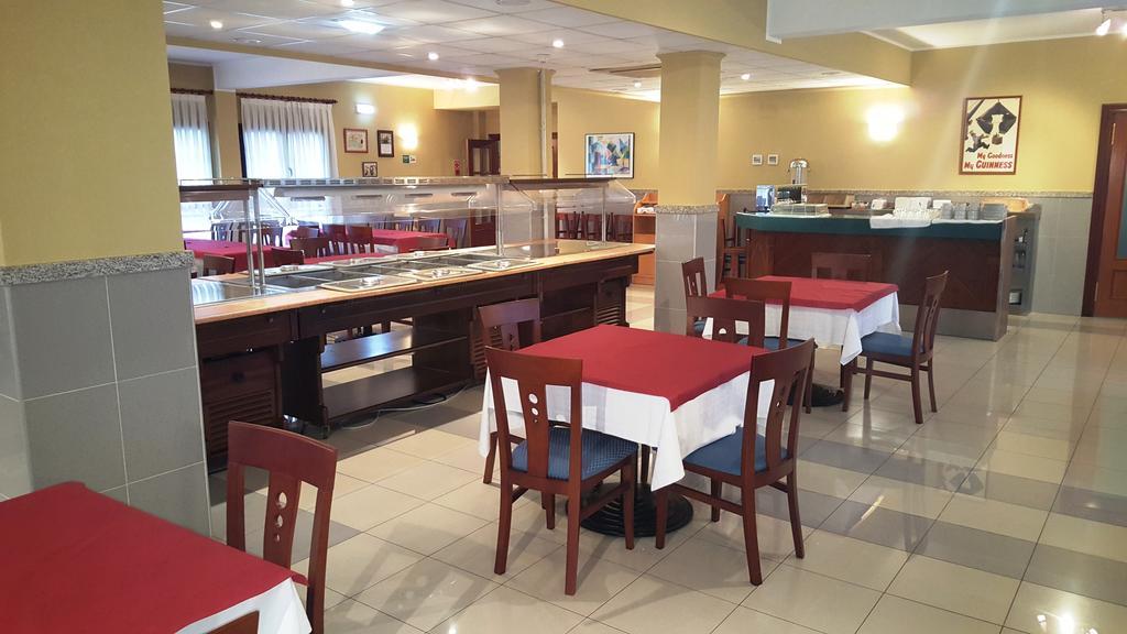 וילאביצ'יוסה Hotel Alameda מראה חיצוני תמונה