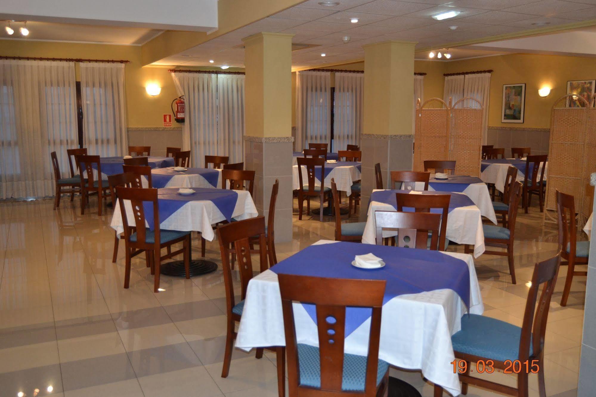 וילאביצ'יוסה Hotel Alameda מראה חיצוני תמונה